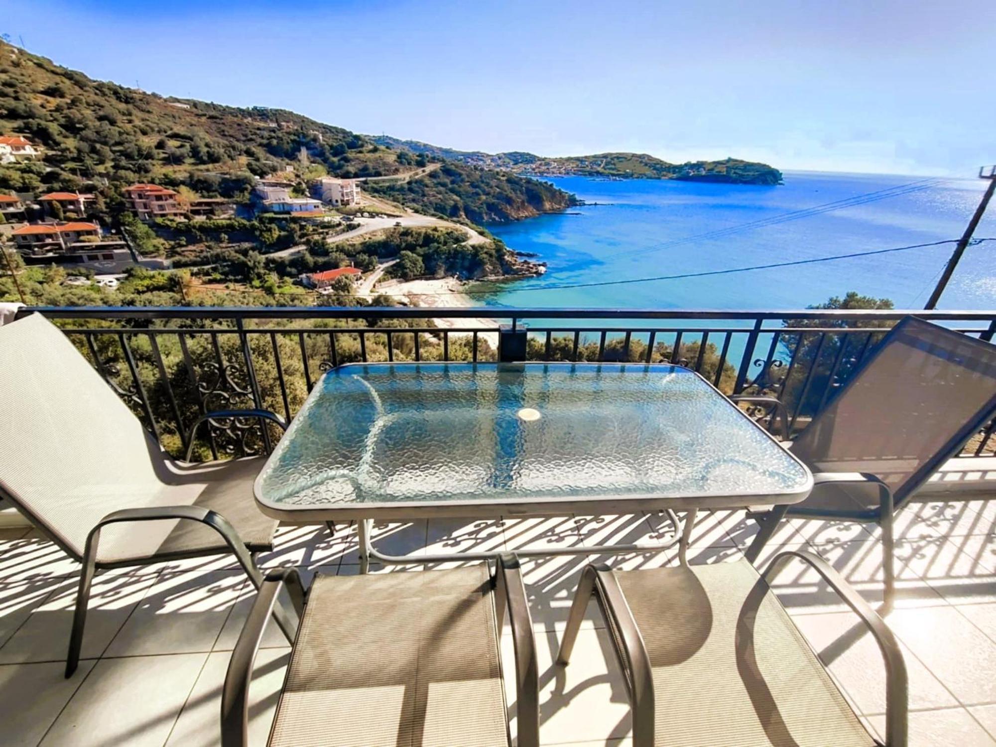 Aegean Beachfront Petriai ภายนอก รูปภาพ
