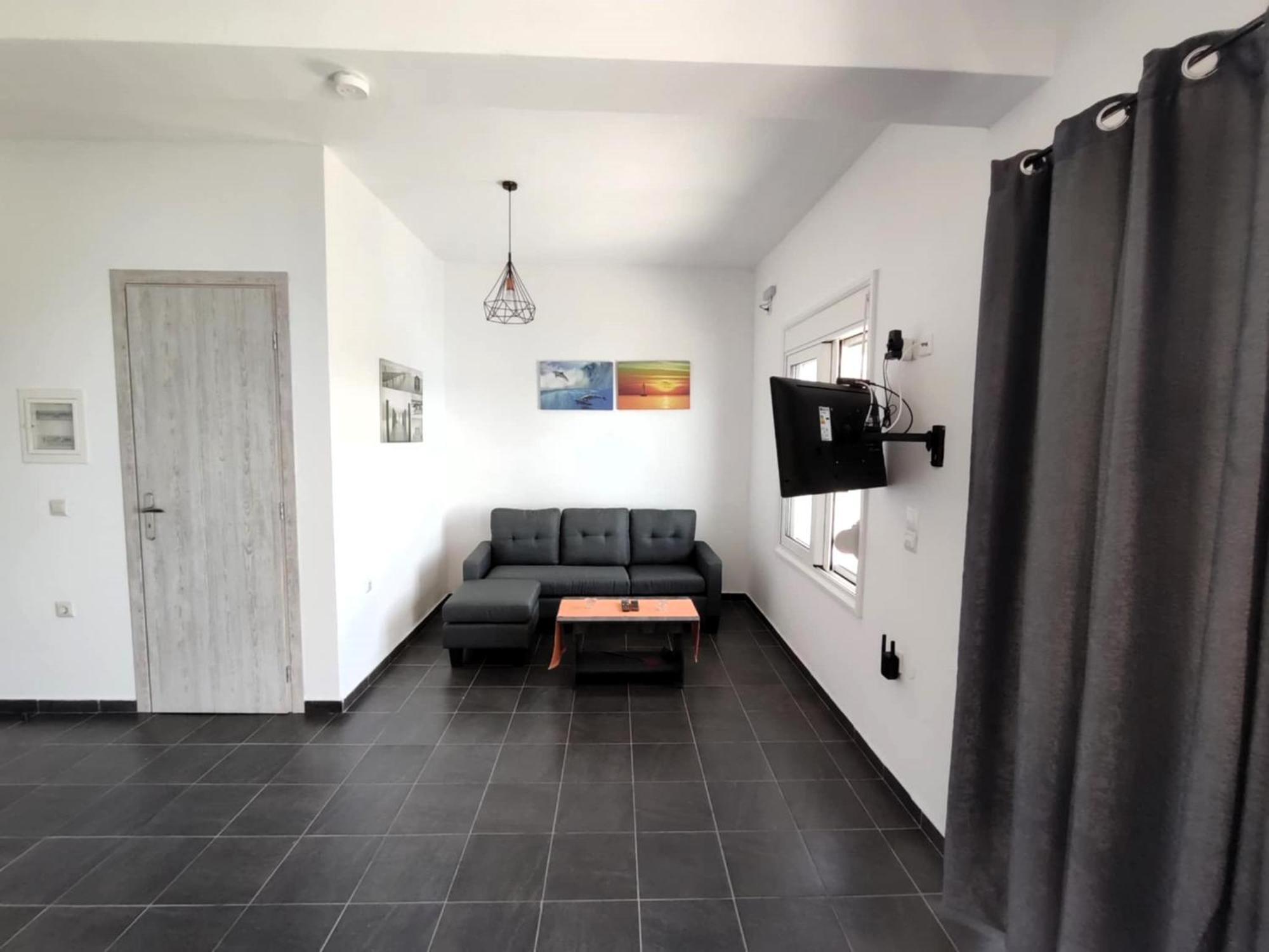 Aegean Beachfront Petriai ภายนอก รูปภาพ